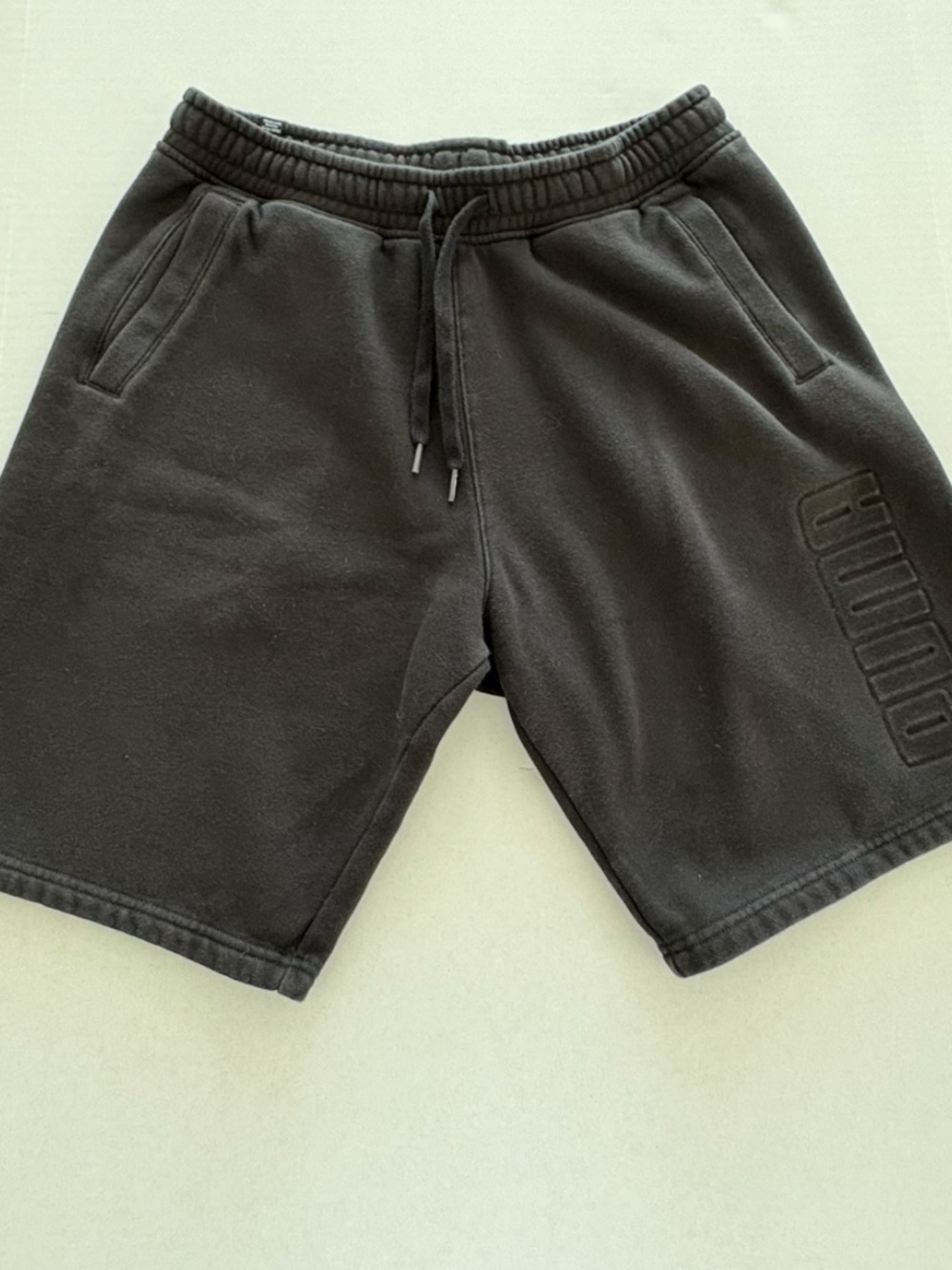 PUMA‎ Men's Heather Athletic Fleece Short - Size M.